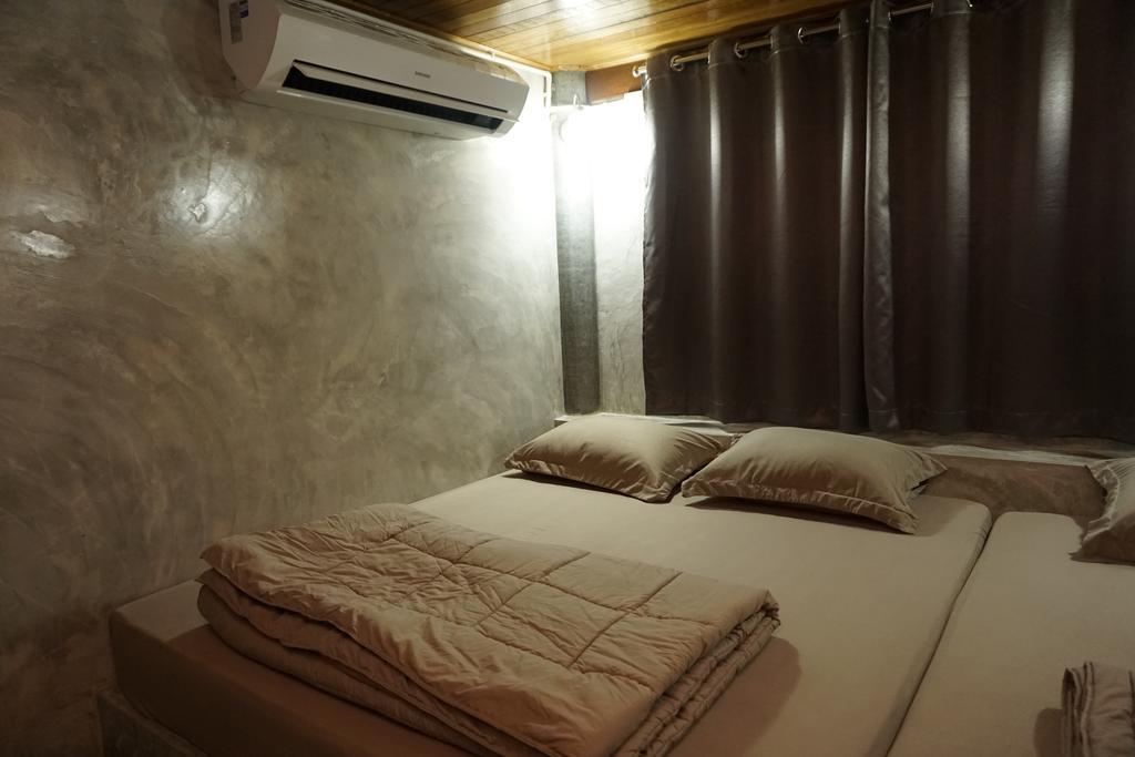 Bansuwan Homestay Amphawa Cameră foto