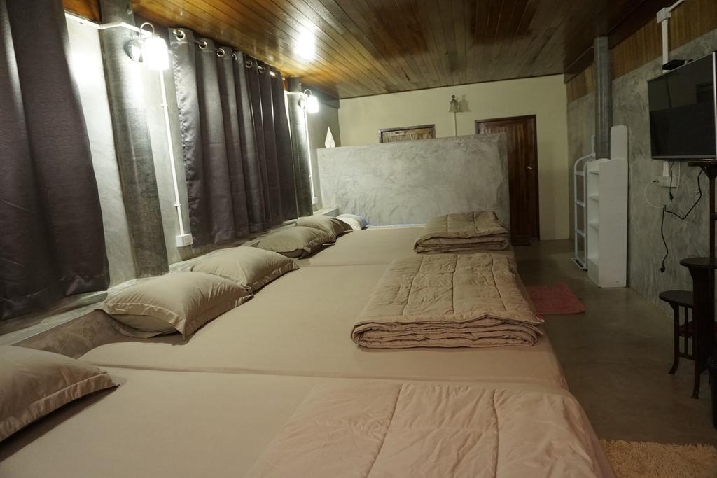 Bansuwan Homestay Amphawa Cameră foto